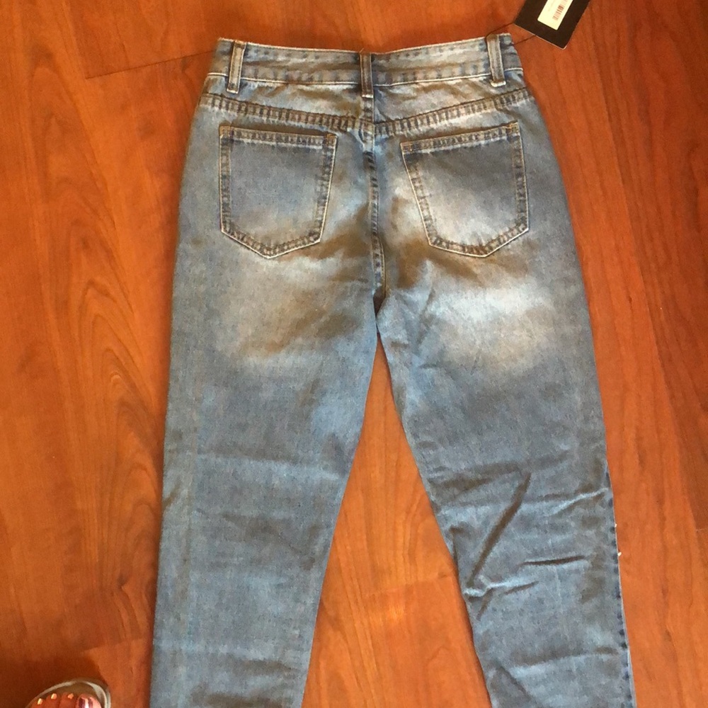 Jeans - Picture 5 of 5